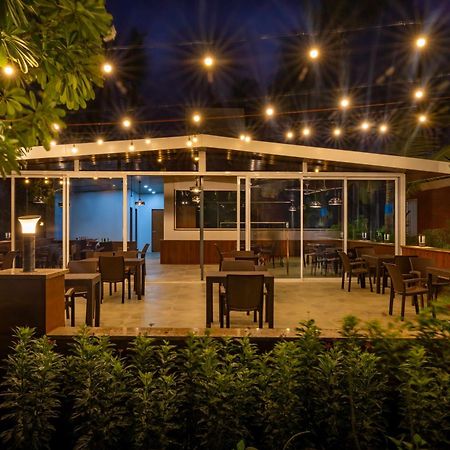 Coco Bliss By Mauli Stays Manor Esterno foto